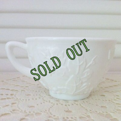 画像8: sold インディアナグラス ミルクグラス ハーベストグレープ ティーカップ 