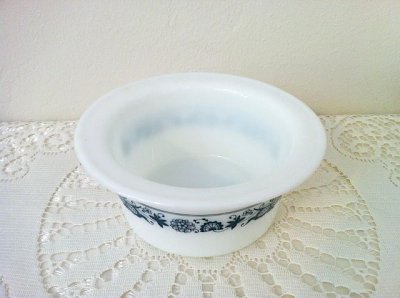 画像7: パイレックス オールドタウンブルー ミルクグラス バター・タブ・ディッシュ