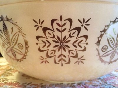 画像4: パイレックス　ミルクグラス　ヘックスサイン　ミキシングボウル　４リットル　製品番号404