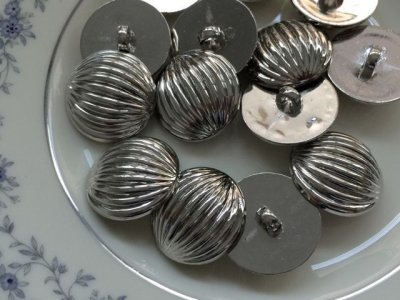 画像2: NEW Button Metal Round Silver (M)