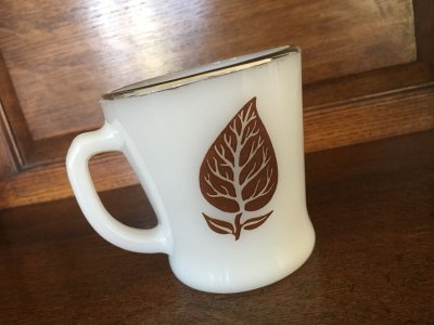 画像3: Fire King, Silver Top with Leafs Milk Glass White D-handle Mug 