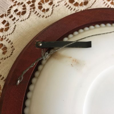 画像6: ウェストモーランド　ミルクグラス　ビーズエッジ 手描きフルーツ　サラダプレート　ピーチ　木製フレーム付