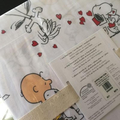 画像6: スヌーピーと仲間たち　ポッタリーバーン新品未開封シーツ２枚+枕カバーセット　100%オーガニックコットン　ツインサイズ　バレンタイン柄