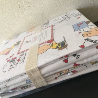 画像3: スヌーピーと仲間たち　ポッタリーバーン新品未開封シーツ２枚+枕カバーセット　100%オーガニックコットン　ツインサイズ　バレンタイン柄