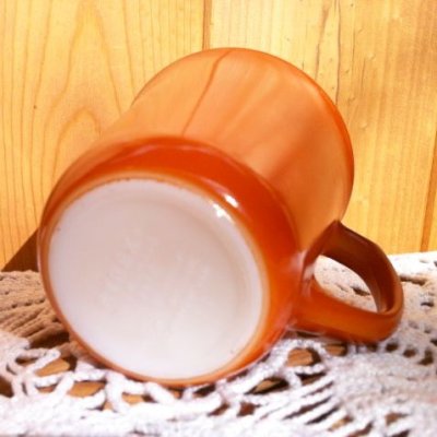 画像2: パイレックス　ミルクグラス　カラーマグ　バーンオレンジ（赤茶）
