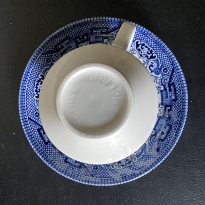 画像13: チャーチル　ブルーウィロー　カップ＆ソーサー　その２　made in England