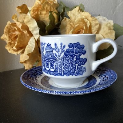 画像9: チャーチル　ブルーウィロー　カップ＆ソーサー　その２　made in England