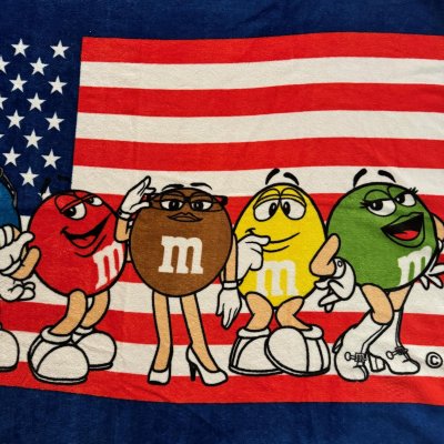 画像3: ＊　M&M's 星条旗・ブランケット(レア）　2013年