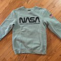 ＊　WOMEN H&M NASA スウェットシャツ　グリーン　サイズ-S