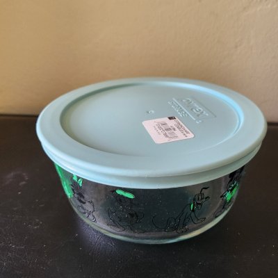 画像3: 新品パイレックス　2020年限定販売ディズニーコレクション　４カップ(946ml) ストレージ（保存容器）　密閉フタ付