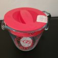 画像2: 新品　パイレックス　ハローキティー限定コレクション　蓋つき計量カップ（アメリカの2カップ） (2)