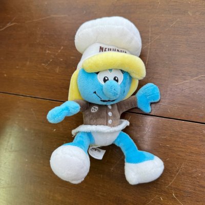 画像1: ＊　neuhaus チョコレート工場で働くスマーフェット　ぬいぐるみ人形 2019