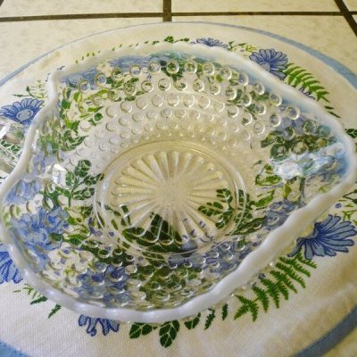 画像9: アンカーホッキング　ムーンストーン　ハンドル付ハート型ボンボン・ボウル　1941〜1946年