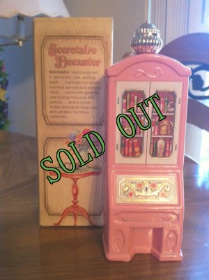 画像1: sold Avon, Pink Glass, Seeretaire Decanter, Brocade (5 fl.oz) with Box with Box (1)