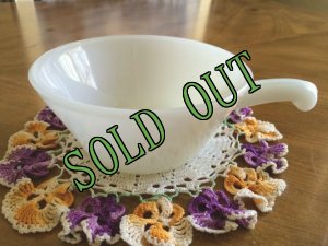 画像1: sold アンカーホッキング ミルクグラス フレンチ（ワンハンドル）キャセロール (1)