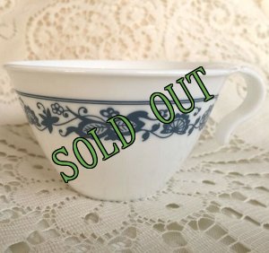 画像1: sold コレール (コーニング社）オールドタウンブルー オープンハンドルカップ (1)